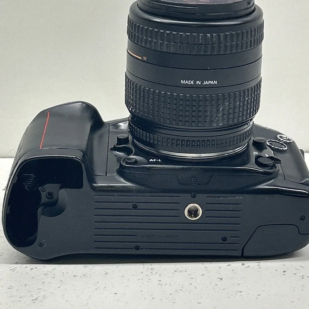 Nikon N90 Camera With Lens - Untested
